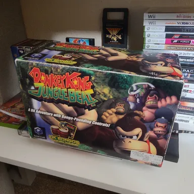 Donkey Kong: Jungle Beat Bongo Bundle