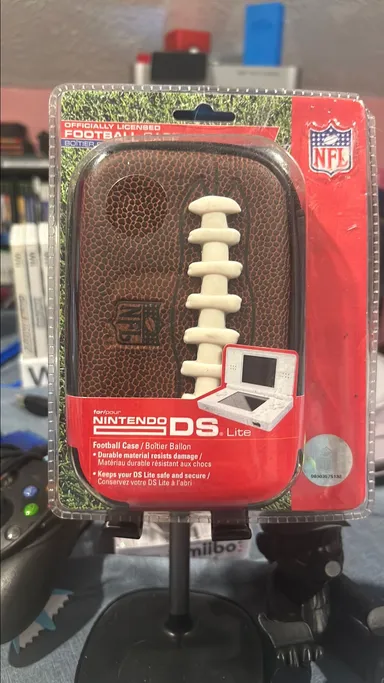 New DS Lite NFL carrying case - new sealed