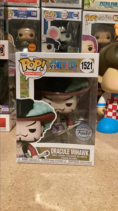 Dracula Mihawk One Piece