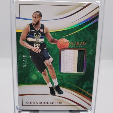2019-2020 Immaculate Gold Patch Khris Middleton/10