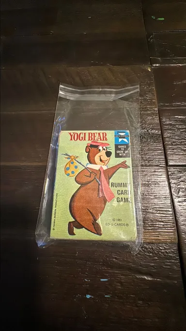 1961 Hanna Barbera Yogi Bear Rummy Card Game
