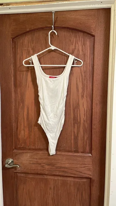 NWT N:Philanthropy White Ribbed Scoop Neck Body Suit 