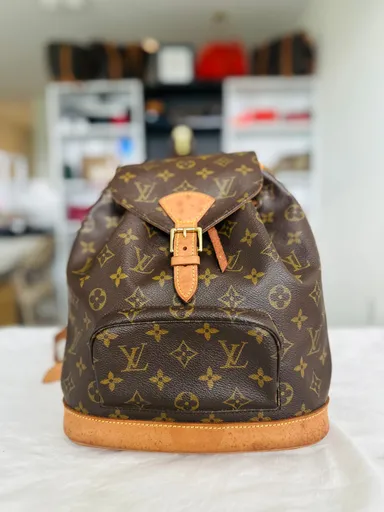 28- Louis Vuitton monogram backpack MM