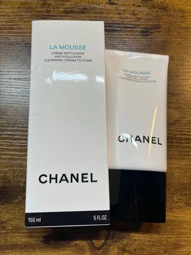 Chanel La Mousse (New in Box) Retails $58+
