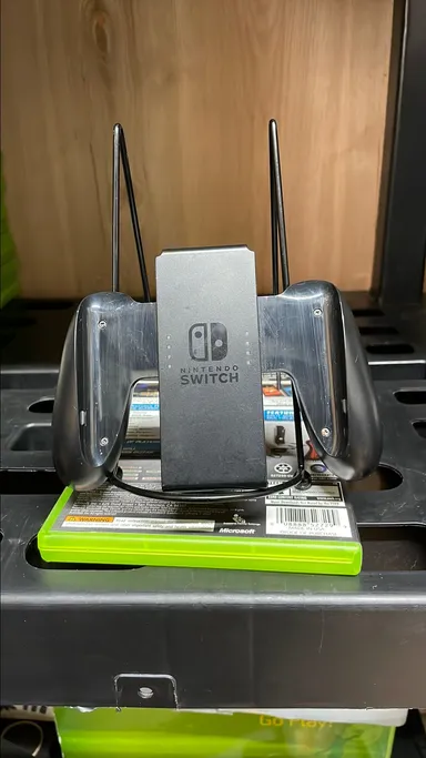 Switch: Joy-con holder