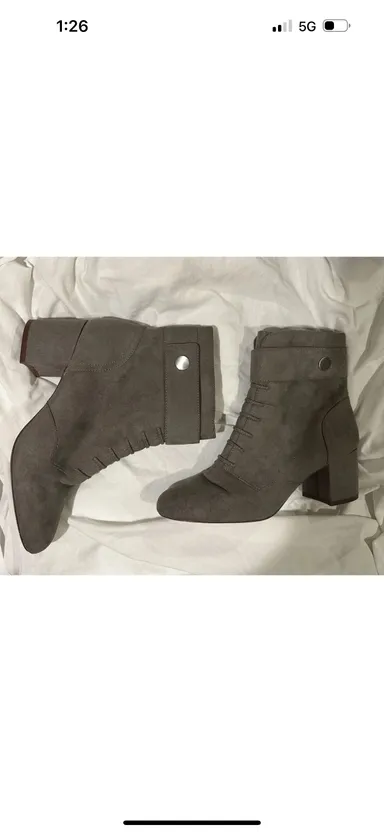 Nine West Bootie Heels, Size 9.5, 2.5” Heel, Gray Faux Suede