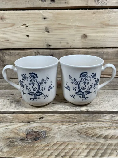 2x Corning Colonial Mist Mug White Blue Floral Pair Serving Diner Coffee Cup Set