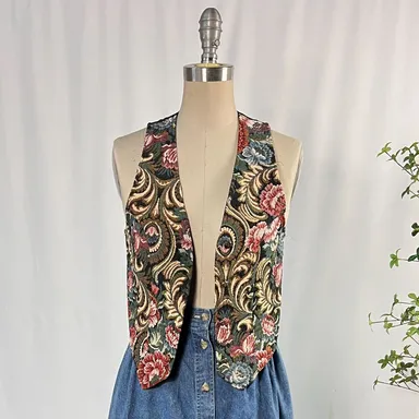 Ellen & Company Tapestry Vest