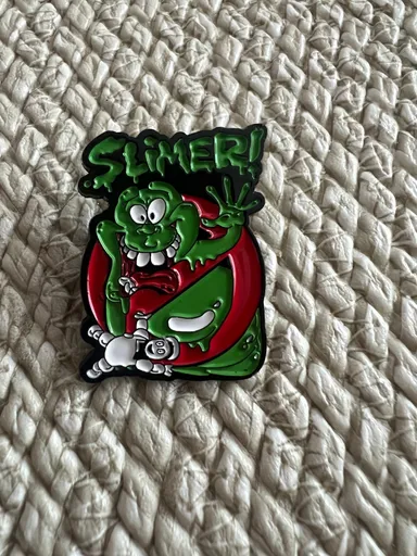 Ghostbusters Slimer with stay puft fantasy pin