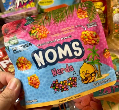 NOMS NERDS CLUSTER CANDY