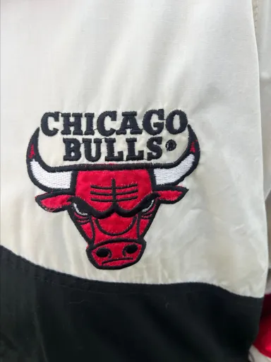 Vintage Bulls Jacket Size M Pro Player
