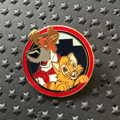 Bestfriends Mystery Pin • Dodger & Oliver