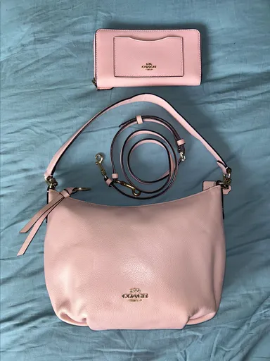 Coach Skylar hobo Shoulder Bag blossom Pink with gold-tone hardware and matching wallet!