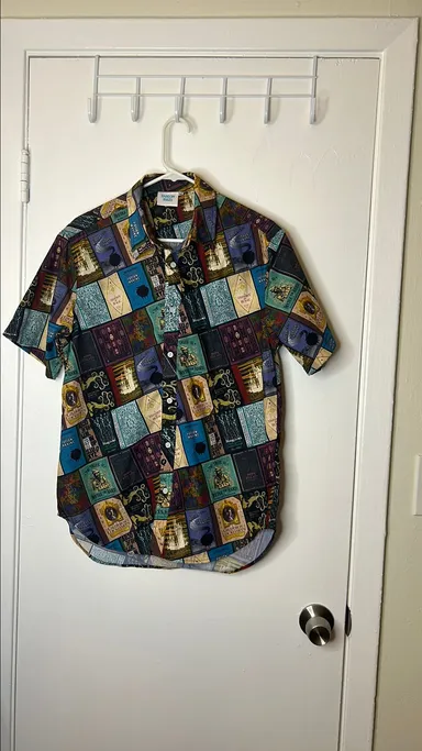 RARE Rainbow Rules Harry Potter Hogwarts button down size M
