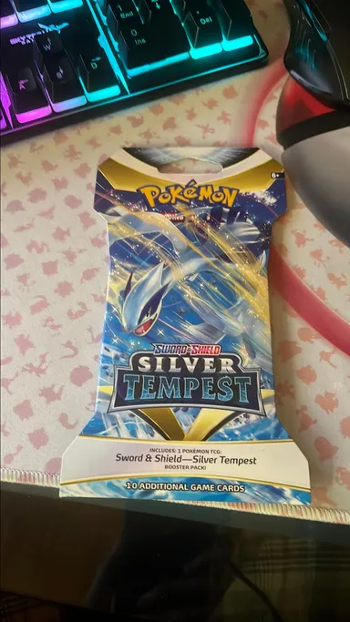 One pack of Silver Tempest