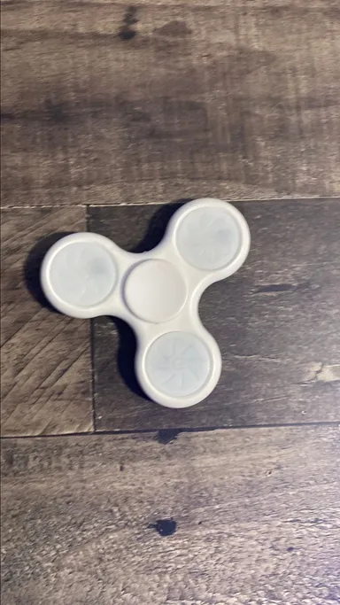 White fidget spinner