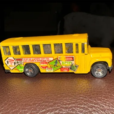 Hot Wheels Yellow School Bus