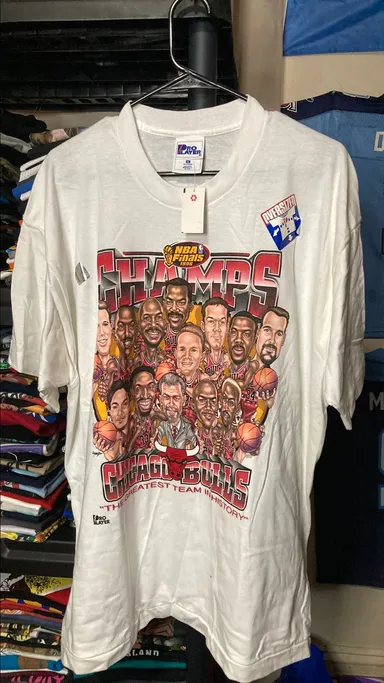 Chicago Bulls Vintage 1996 Finals Champions Pro Player Caricature Shirt