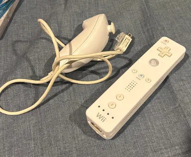 Wii remote controller and nunchuck bundle