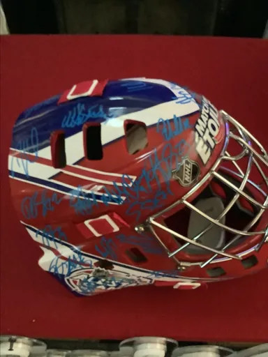 2009 Signed Montreal Canadians All-star mask.