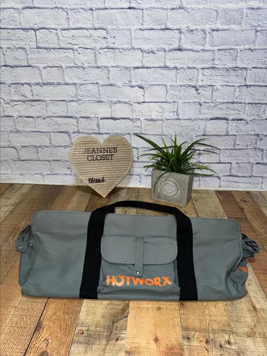 HOTWORX Duffel Workout Gym Hot Yoga Pilates Bag Mat Towel EUC This bag will hold all your hotworx ge