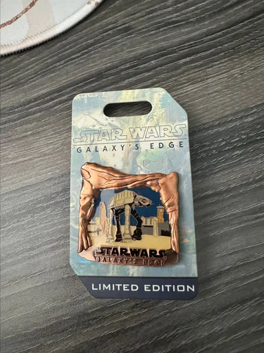 Disney Park Disneyland 2019 Star Wars Galaxy's Edge Countdown AT-AT Pin