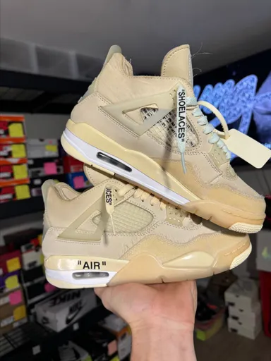 Jordan 4 | OFF WHITE SAIL. Size 7 w (5.5 m). Po. Og box and most laces