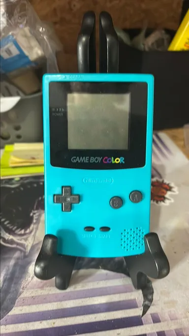 Gamboy Color with Pokémon Silver