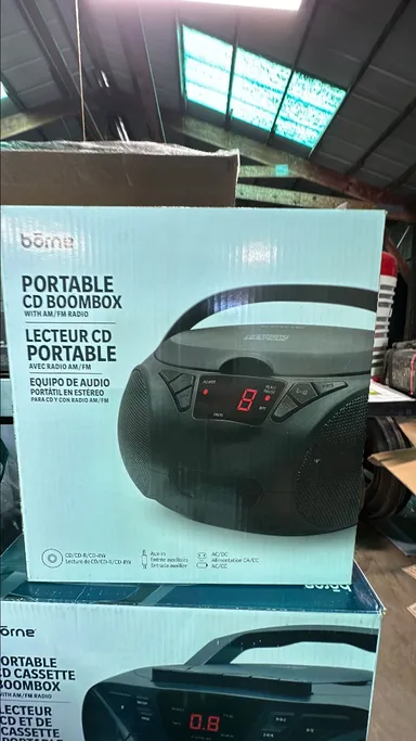 Portable cd boombox