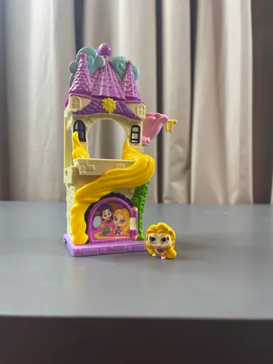 Disney - Tangled - Rapunzel's Tower Doorables Playset