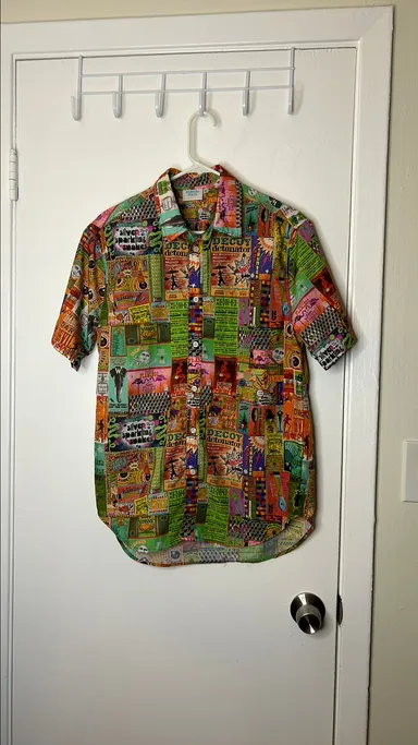 Rare Rainbow Rules Weasley's Wizard Wheezes Collage Poster button down size M