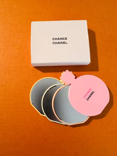 413- Chanel beauty mirror new in box