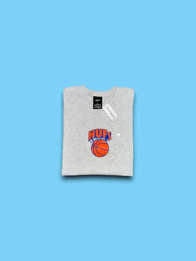 HUF x New York Knicks t-shirt