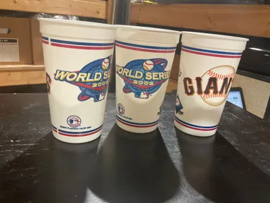 MLB Giants 2002 World Series Drink Cups Vintage