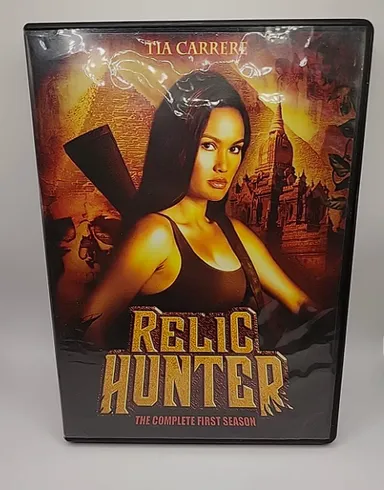 Relic Hunter The Complete First Season DVD