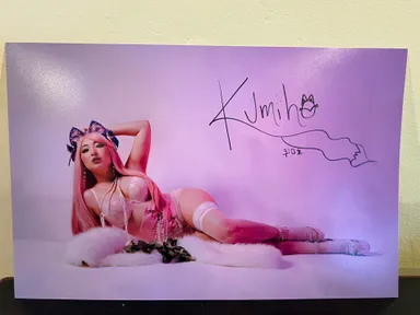 [X Kumi Merch X] Signed, Numbered 1-9 Large Pink Fox Print 💋 11x18
