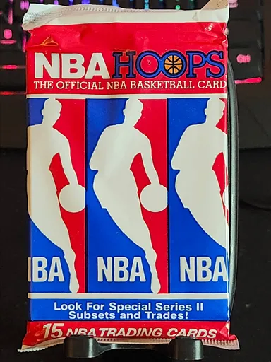 1990-1991 NBA Hoops Basketball Sealed Pack