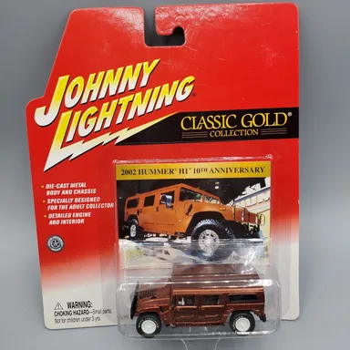 Johnny Lightning Classic Gold Collection 2002 Hummer H1 White Lightning