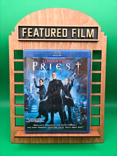 Priest (Blu-Ray, 2011, Unrated) 