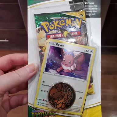 Evolving Skies Blister with Eevee Promo
