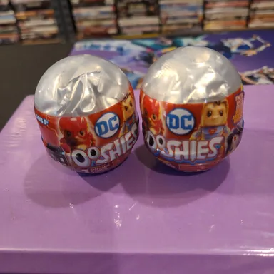 2x DC Ooshies