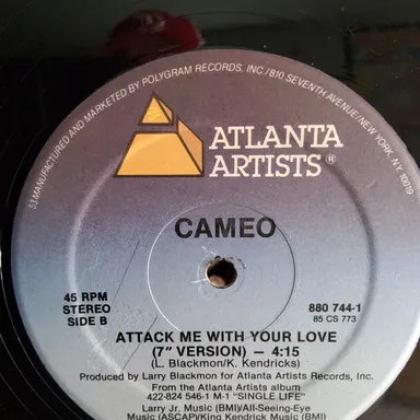 Funk: Cameo "Attack Me with YourLove" 12"