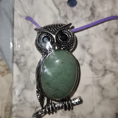 Owl green adventurine pendant