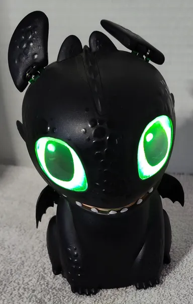 Toothless Interactive Toy, Hatchimal How to Train Your Dragon Lights Sound Works