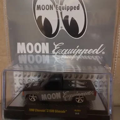 Mijo Exclusives M2 Moon Equipped