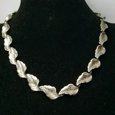 925 Sterling Silver Vintage Leaf Panel Necklace 14".
