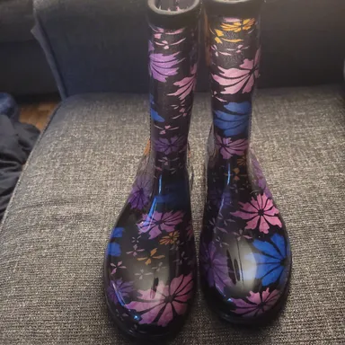 Women's Rain Boots Size 8