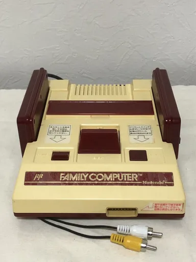 Nintendo Famicom Japanese NES A/V Modded Loose Console Video Game