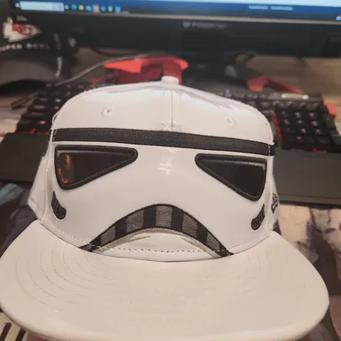 New Era 59fifty 2015 Star Wars Bigface Stormtrooper Hat - New Size  7 1/4