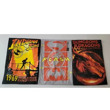 Lot of 4 New Men's Short Sleeve T-Shirts Graphic Holiday Deal Size XXL
